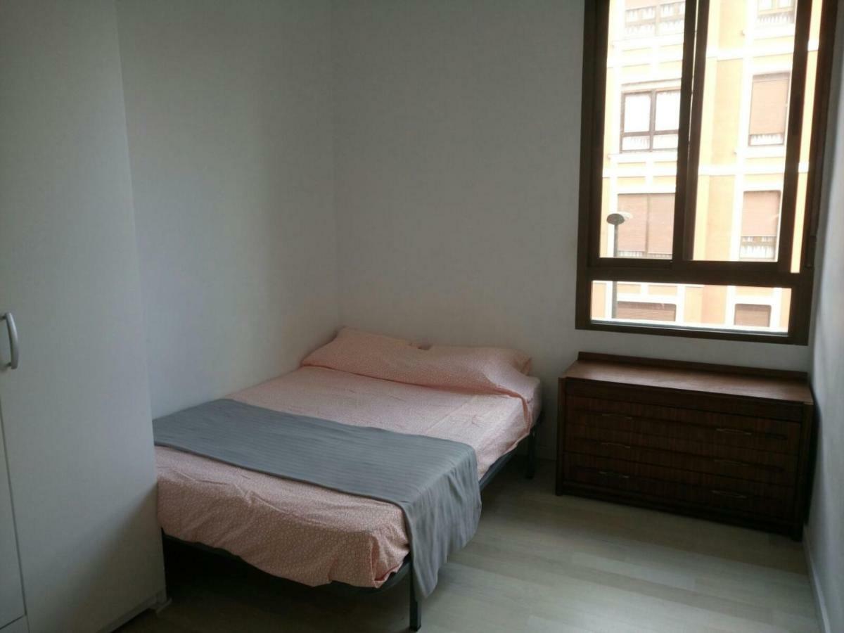Bilbao Habitaciones Bagian luar foto