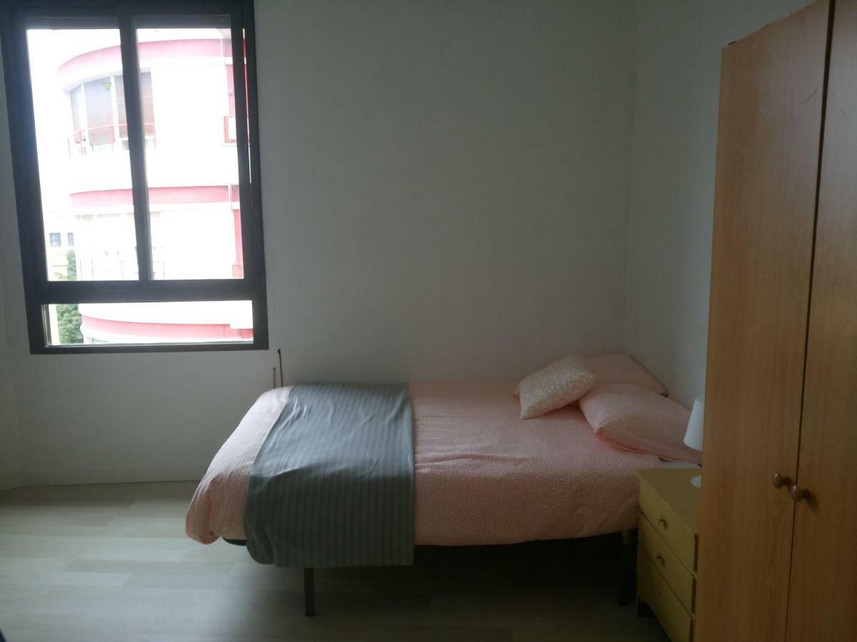 Bilbao Habitaciones Bagian luar foto